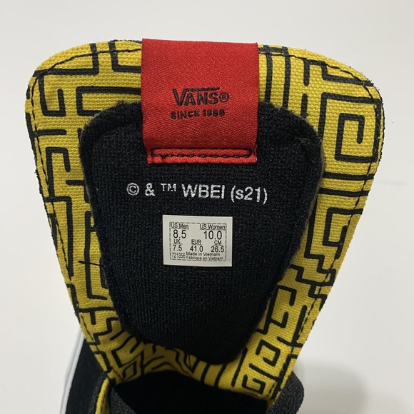 Vans X The Shining Classic Sk8-Hi Yellow Skate Shoe Mens Size 8.5 Womens 10 RARE